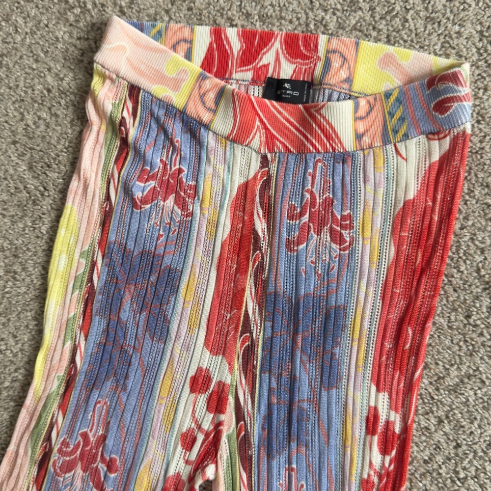Etro Milano Vibrant Floral-Print Knit Trousers - Picture 3 of 7
